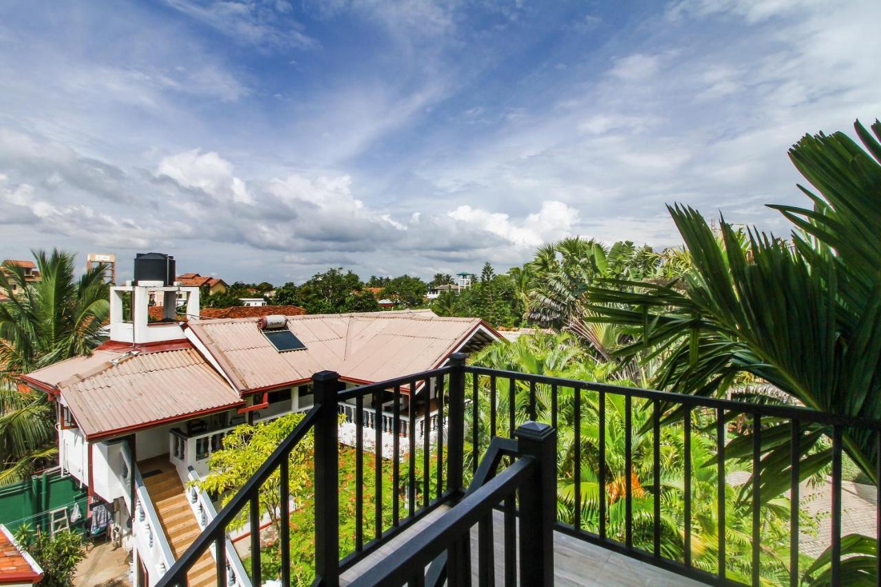 Lioni Holidays Villa Negombo Exterior foto